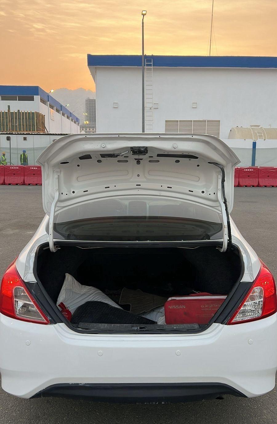 صني نيسان 2019