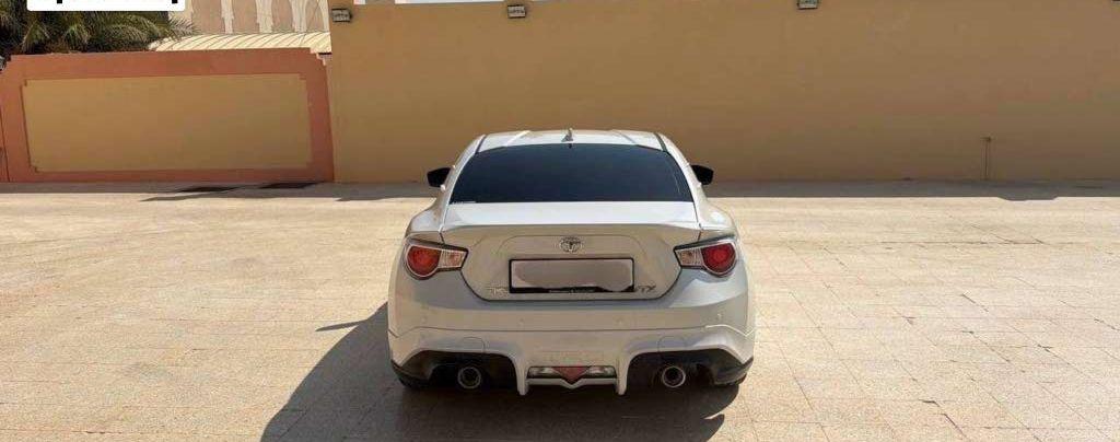 2016 تويوتا GT86