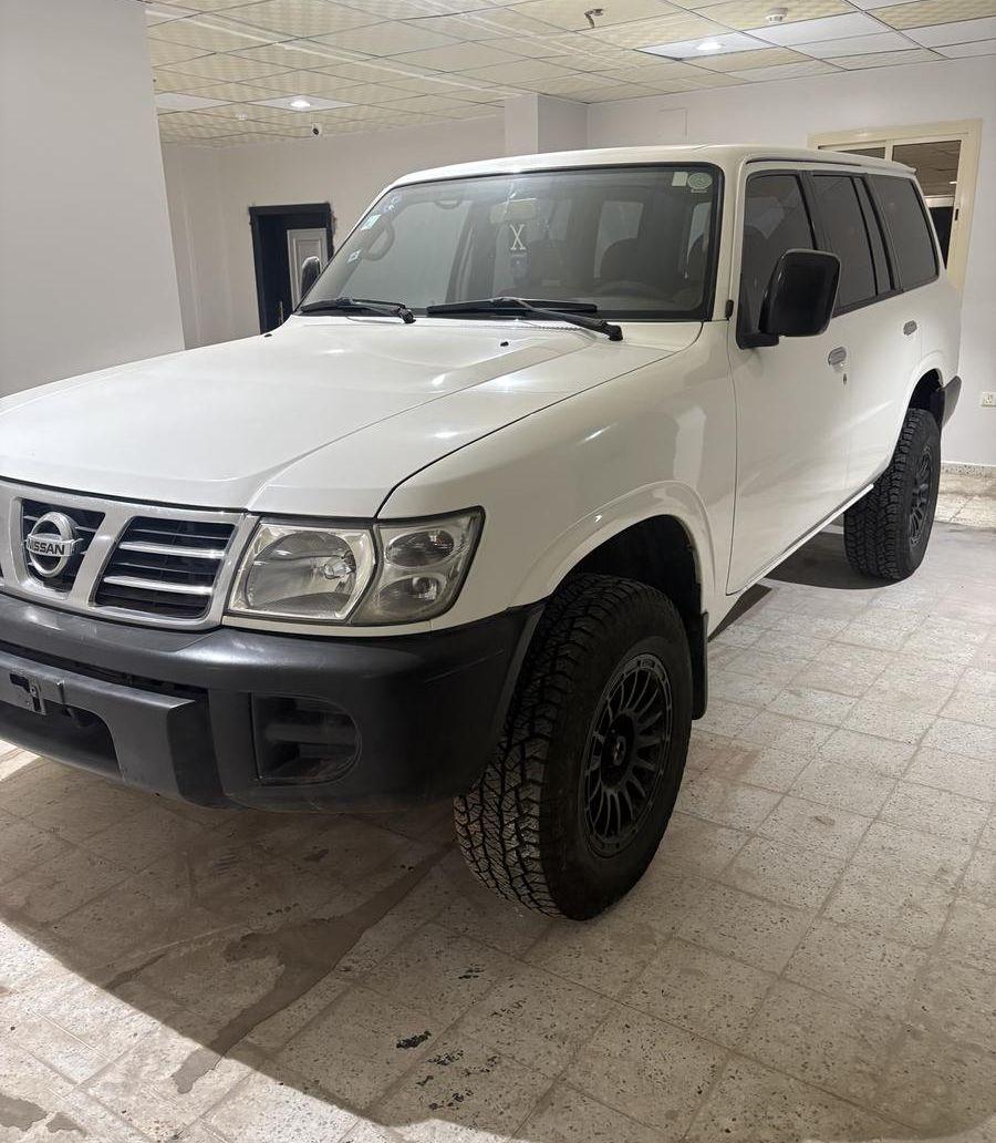 نيسان باترول 2004