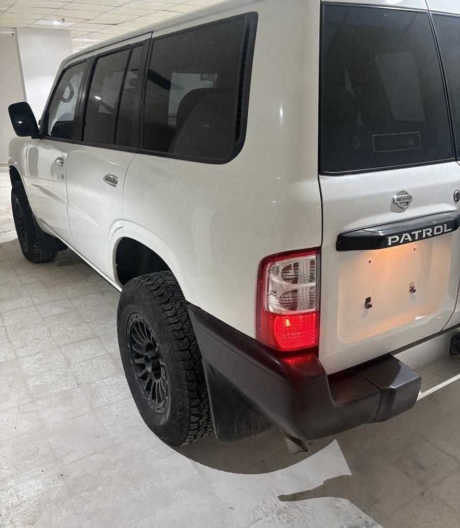 نيسان باترول 2004