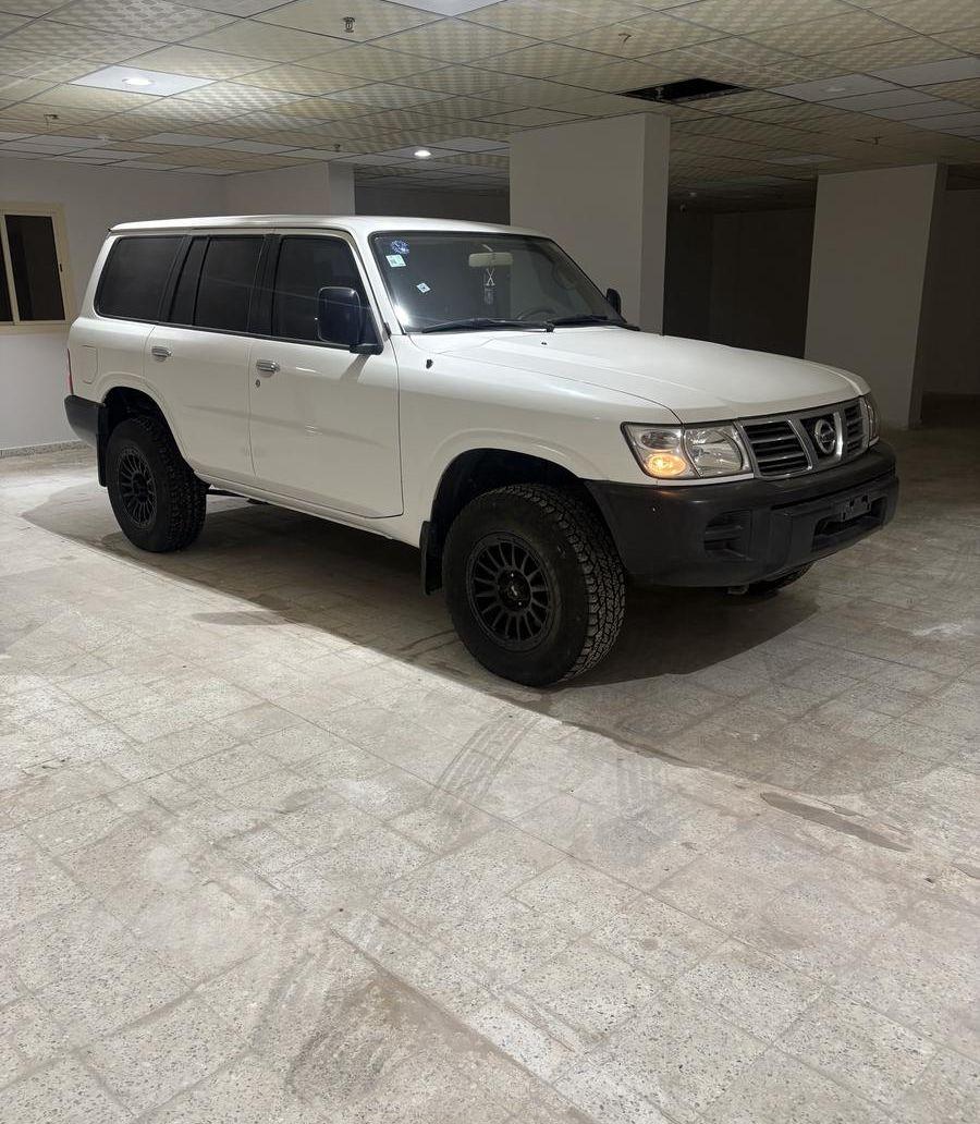 نيسان باترول 2004