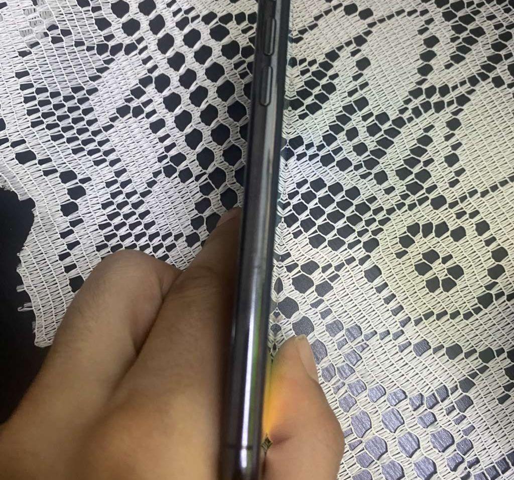 تواصل واتس ايفون