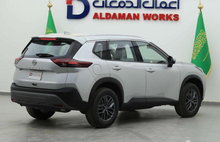 نيسان اكس تريل