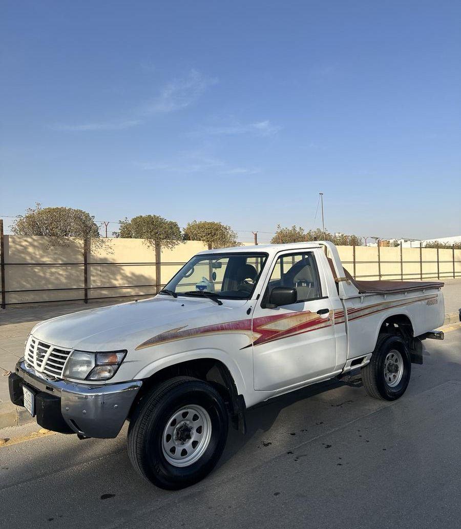نيسان شاص