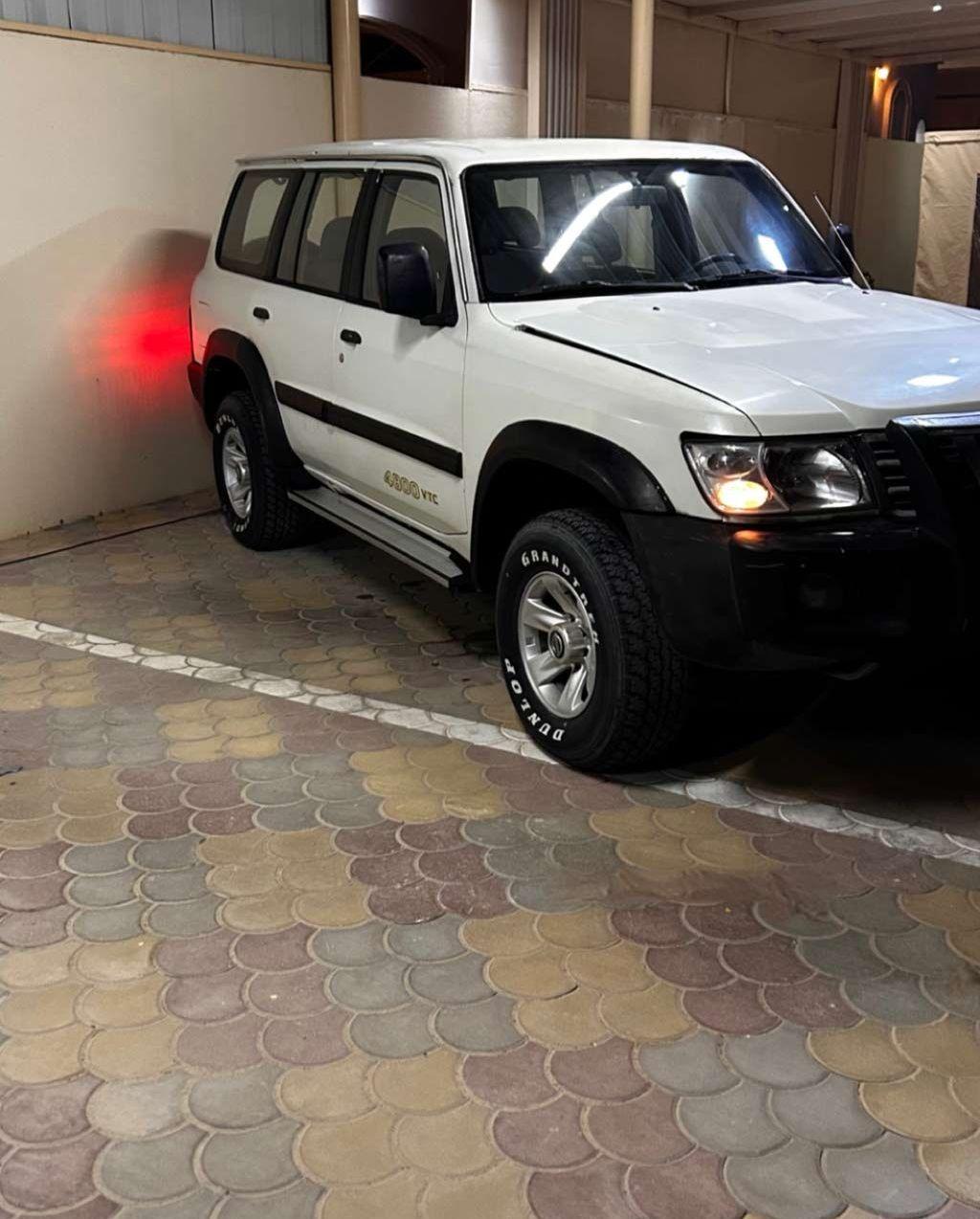 2002 نيسان باترول