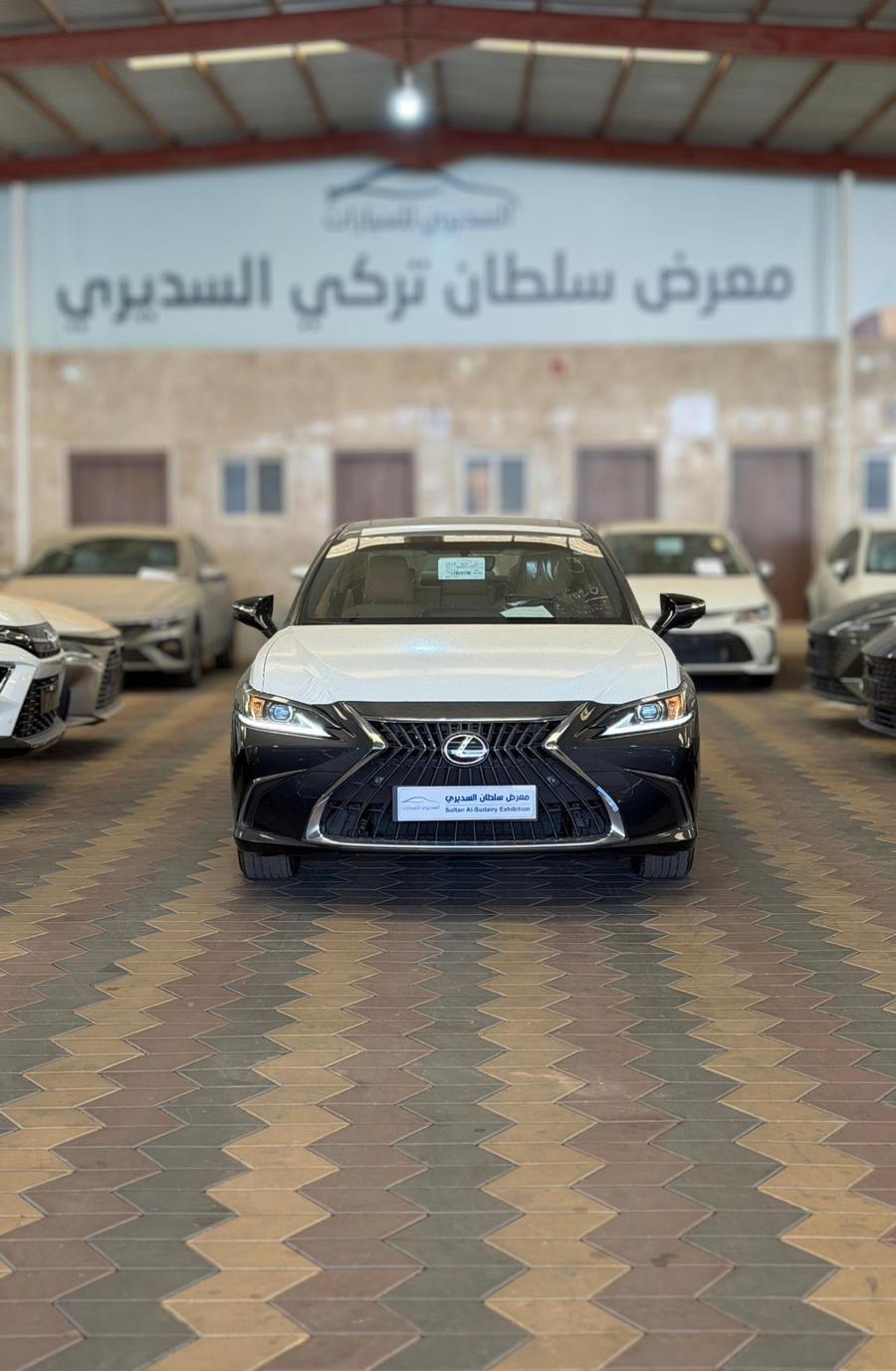 لكزس ES250 AA