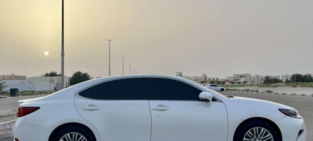 2013 لكزس ES