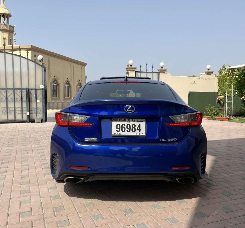 2015 لكزس RC