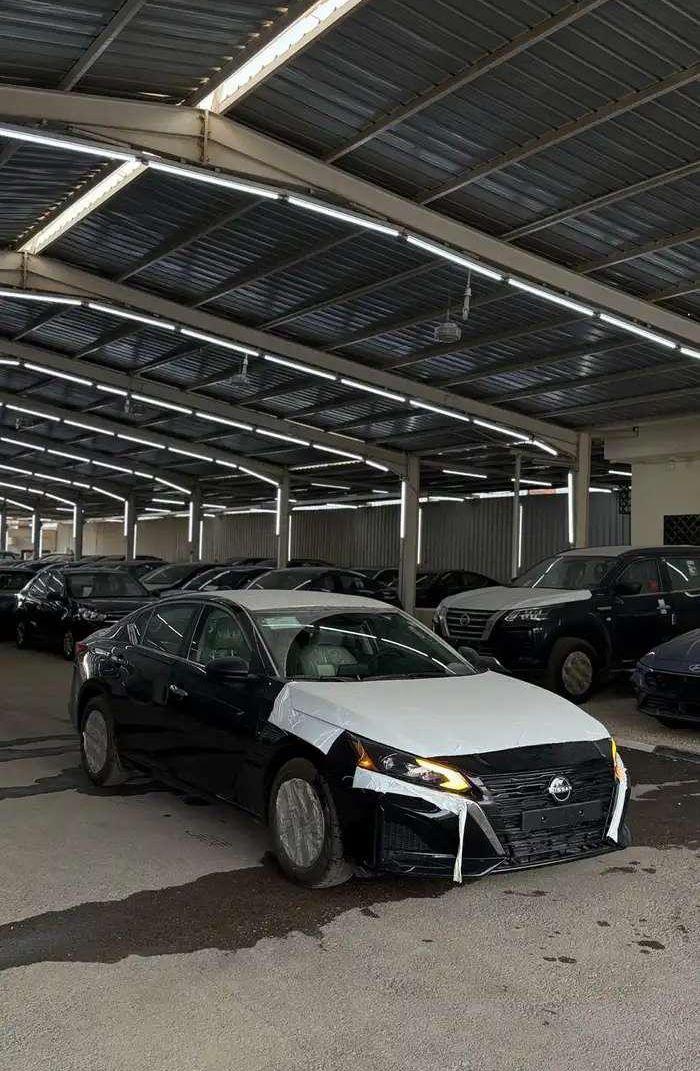 نيسان التيما ستاندر