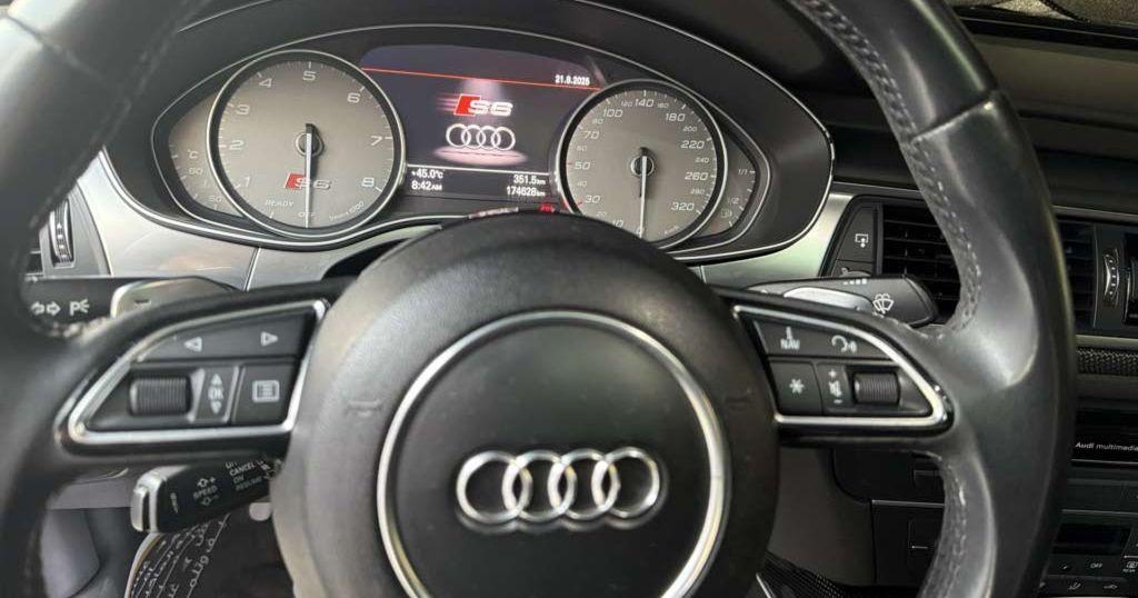 2016 أودي A6