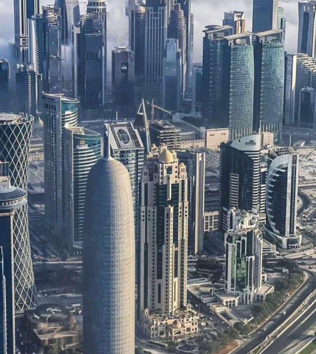فندق للبيع قطر