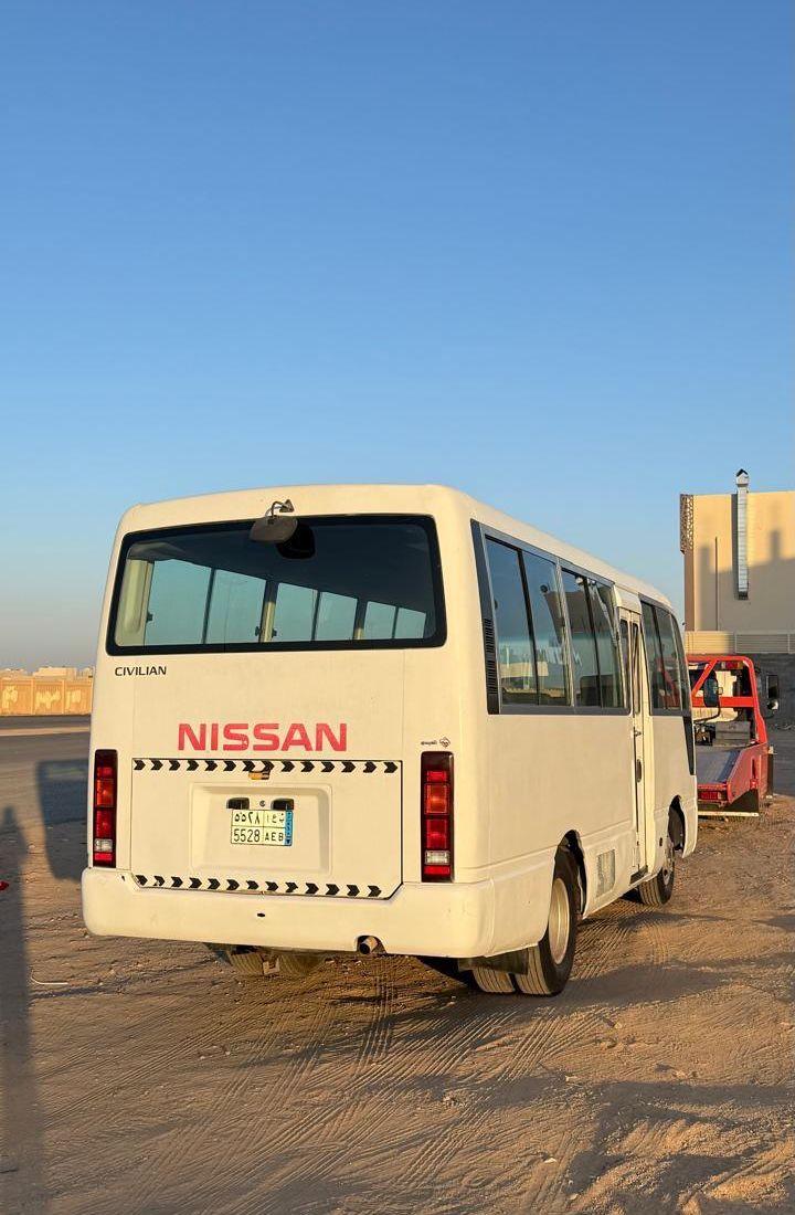 للاجار باص نيسان