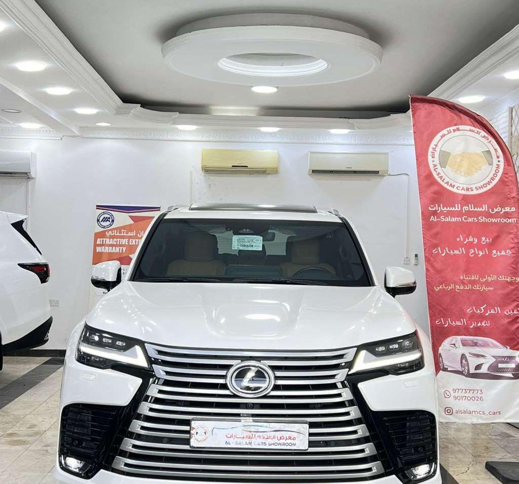 2025 لكزس LX
