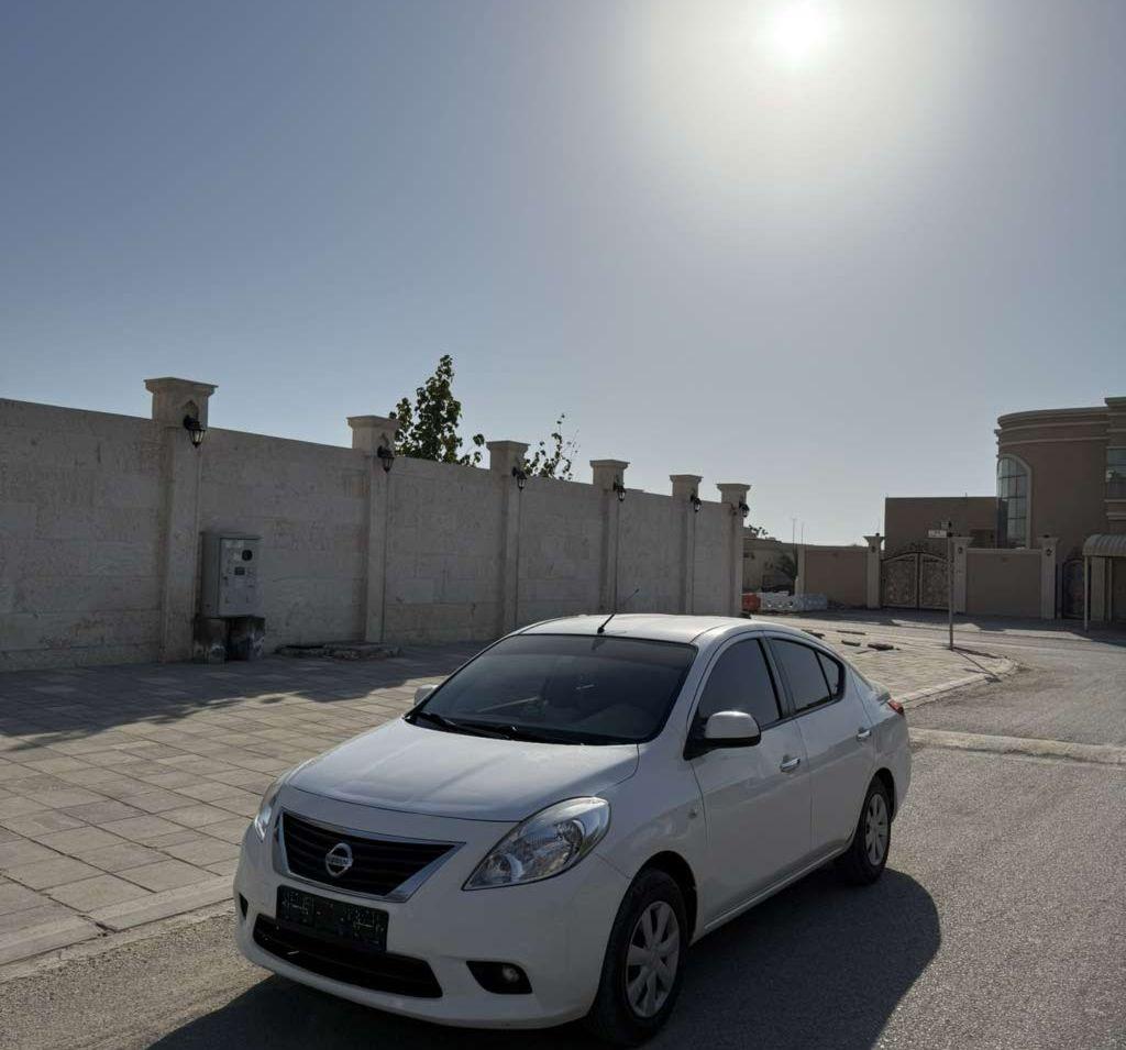 2013 نيسان صني