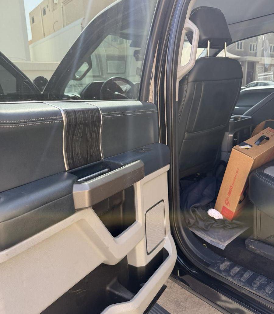 فورد F250 ليمتيد