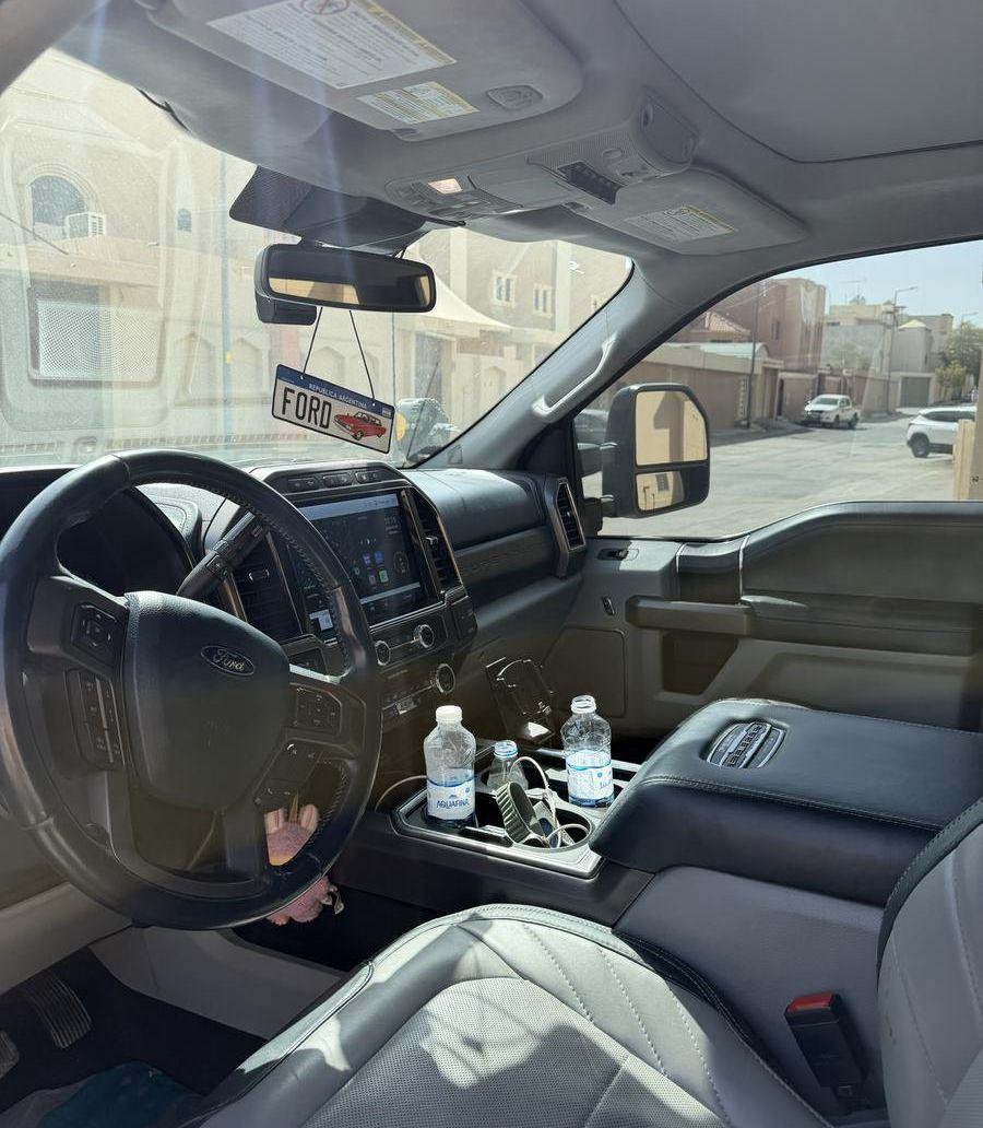 فورد F250 ليمتيد