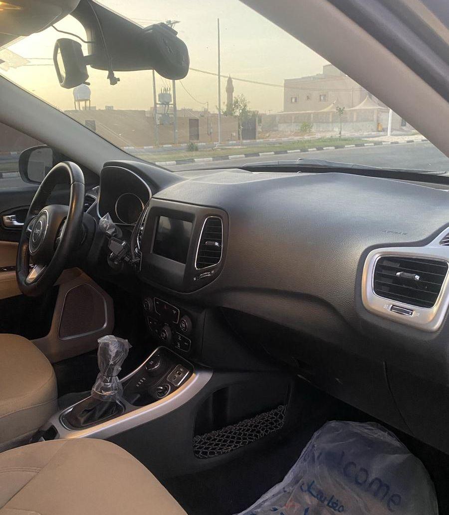 للبيع كومباس 2019
