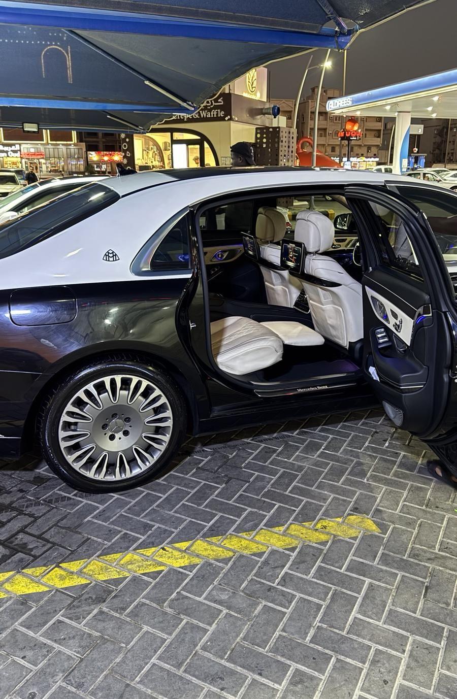 مرسيدس S600 (