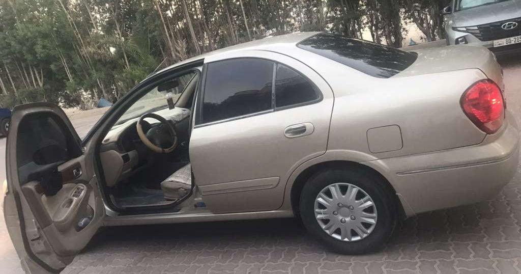2005 نيسان صني