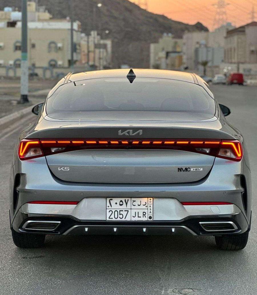 كيا K5 هايبرد