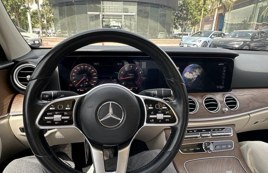 مرسيدس e300