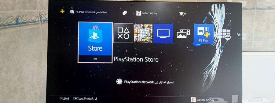 بلايستيشن 4 يقبل