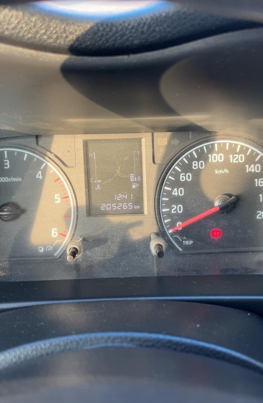 نيسان اورفان بضاعة