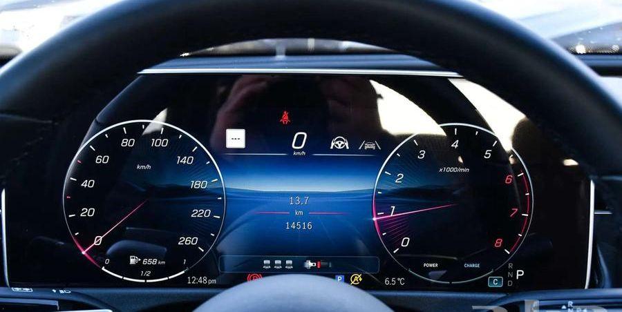 Mercedes-Benz E-Class E