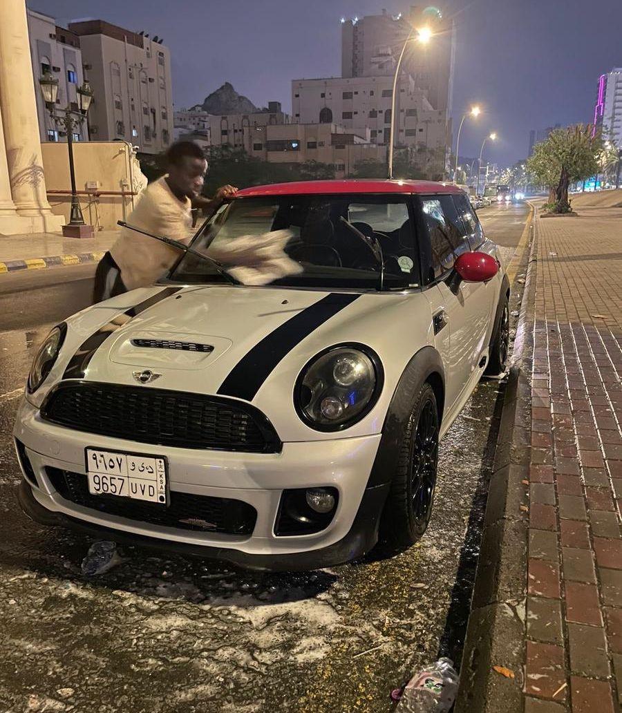 ميني كوبر للبيع