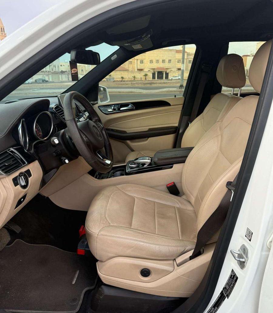 مرسيدس GLE400 موديل