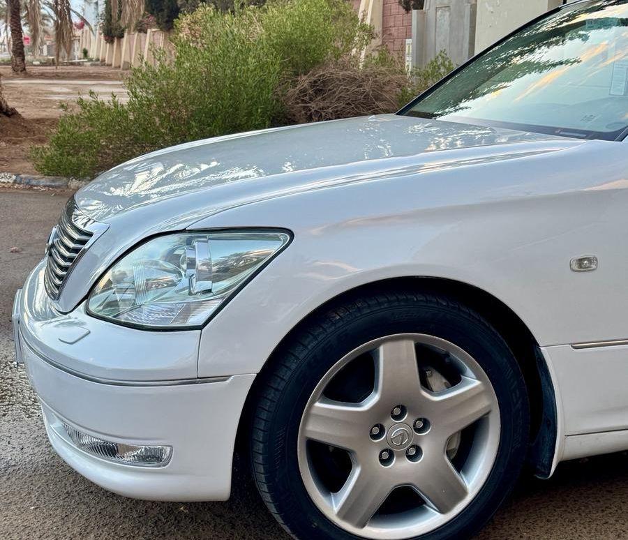 لكزس LS430 (