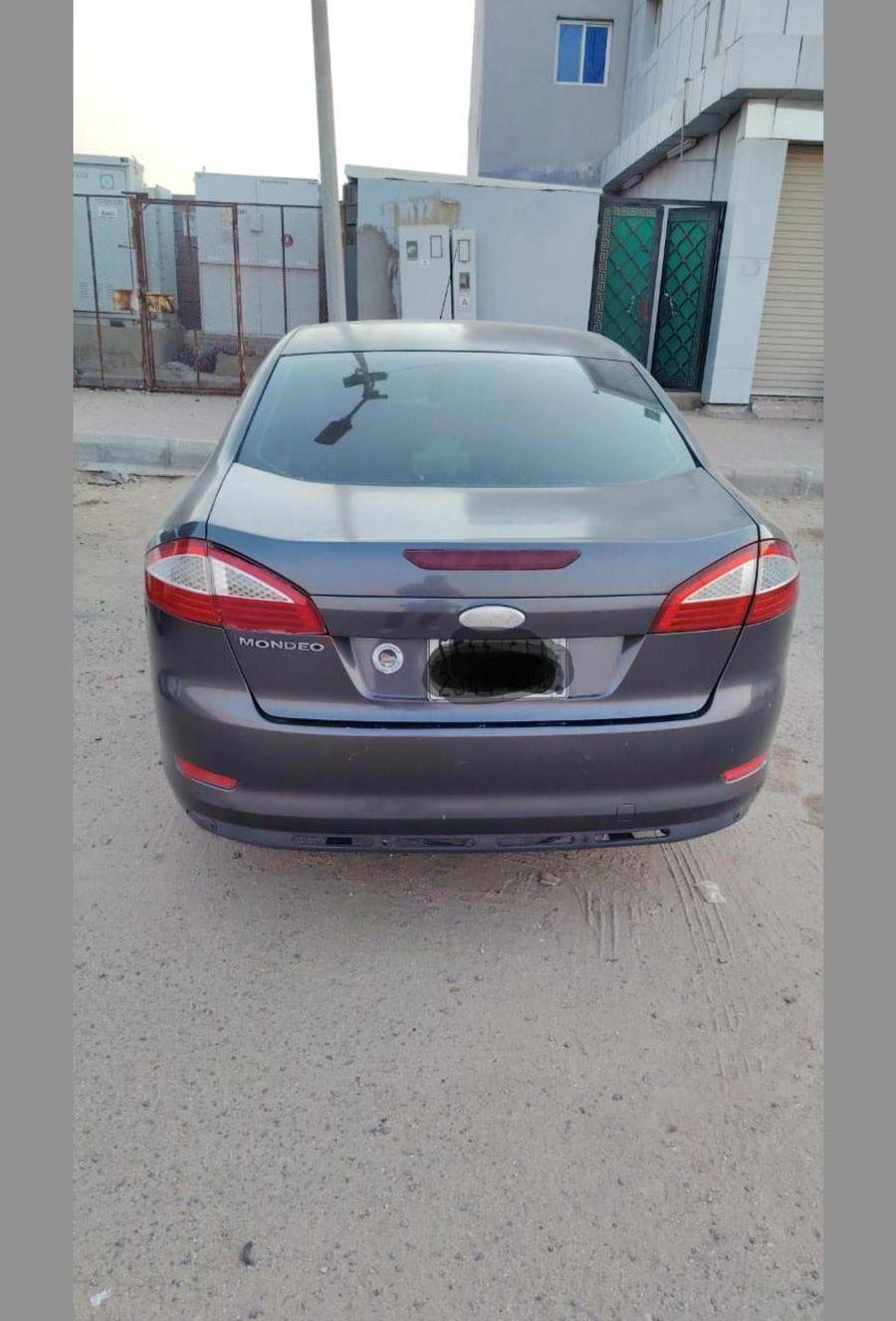 سياره فورد مونديو