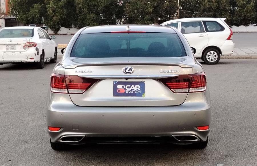لكزس ال اس