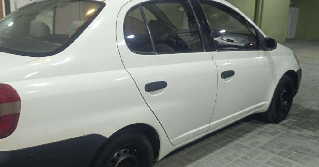 2001 تويوتا اكو