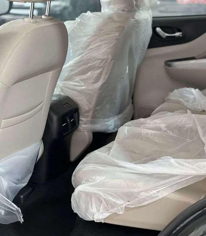 نيسان اكستيرا تيتانيوم