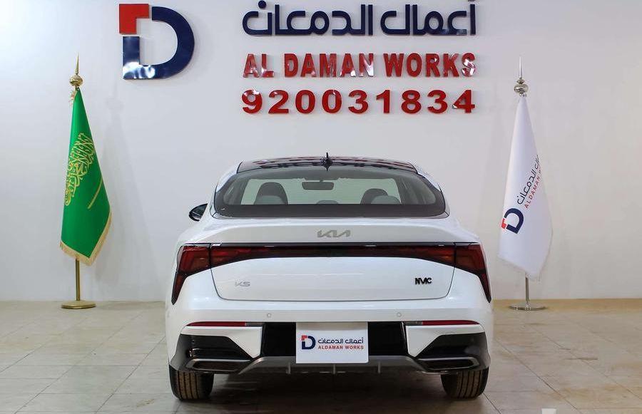 كيا K5 نص