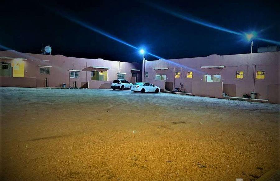 وحدات سكنية عزاب