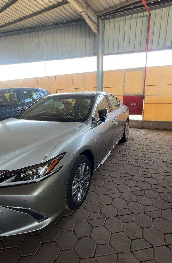 لكزس ES250 AA
