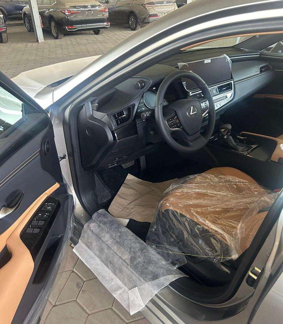 لكزس ES250 AA