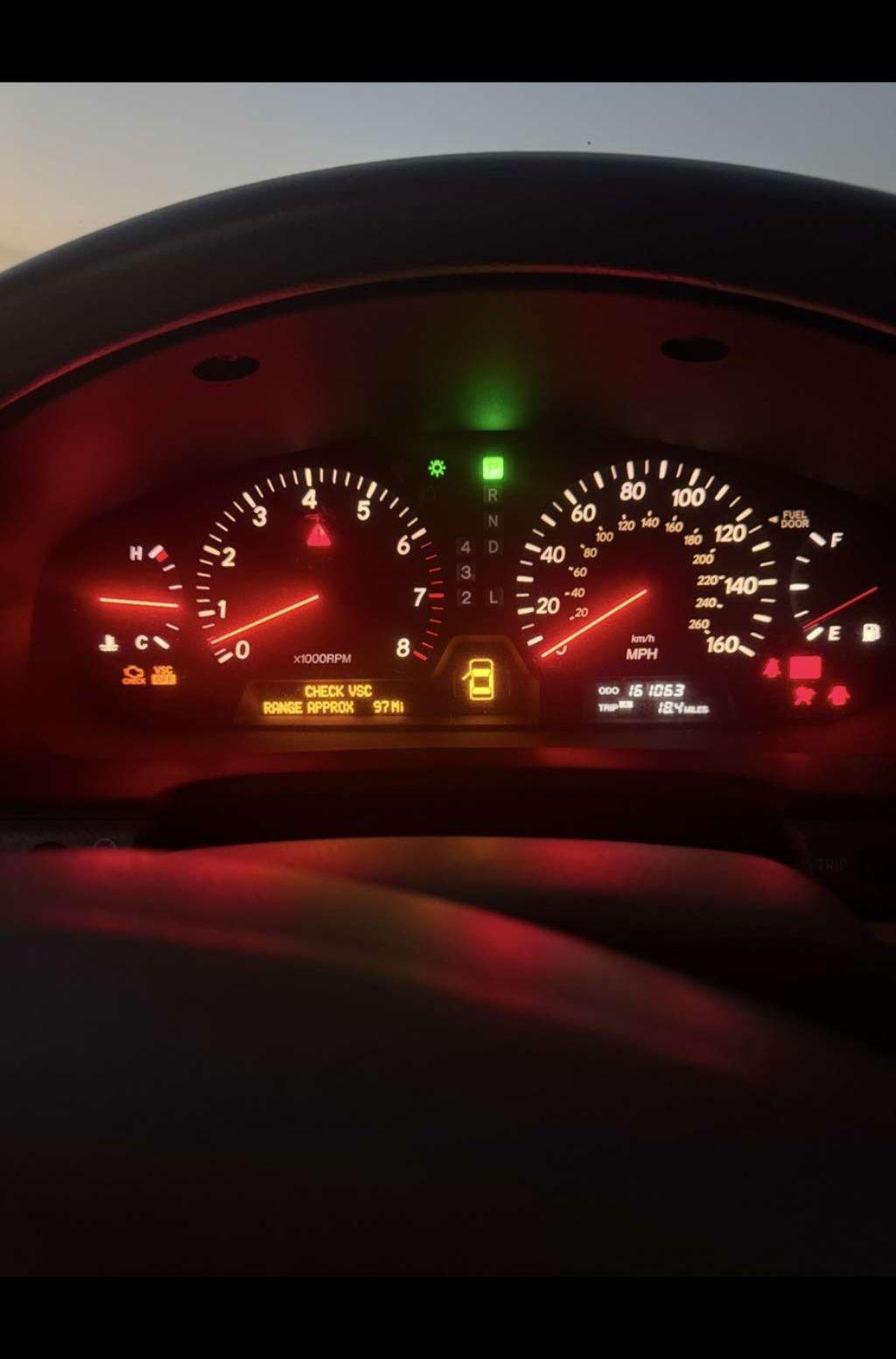 للبيع لكزس LS