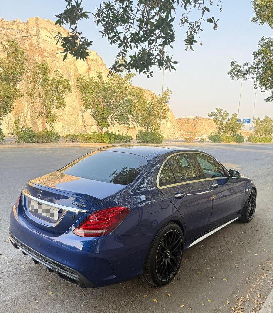 مرسيدس C63S 2017