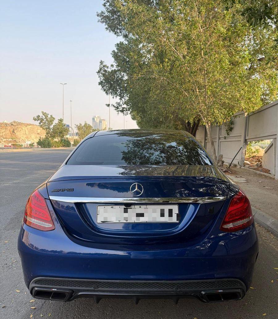 مرسيدس C63S 2017