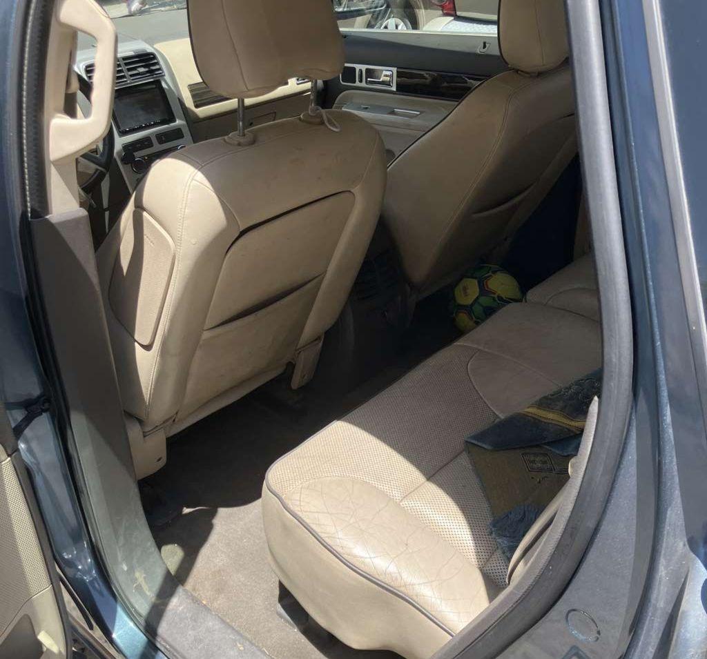 2010 لينكولن MKX