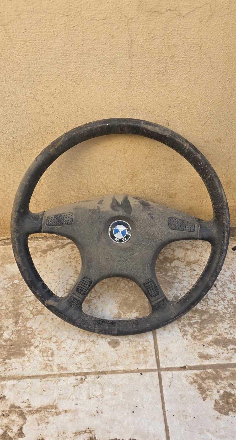 قطع bmw e34