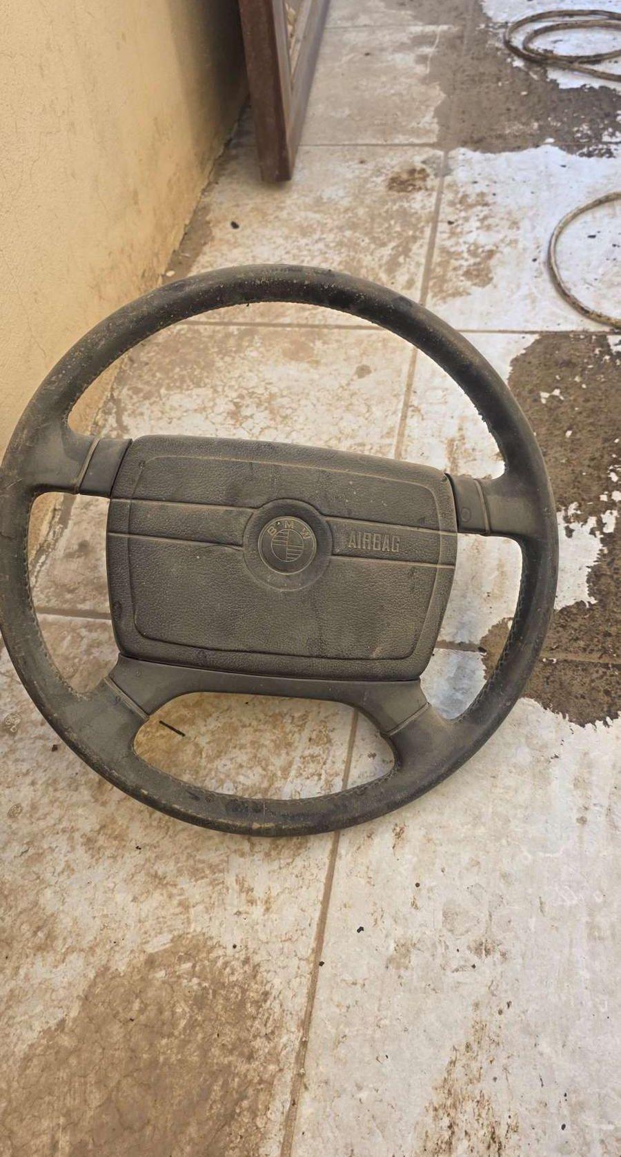 قطع bmw e34