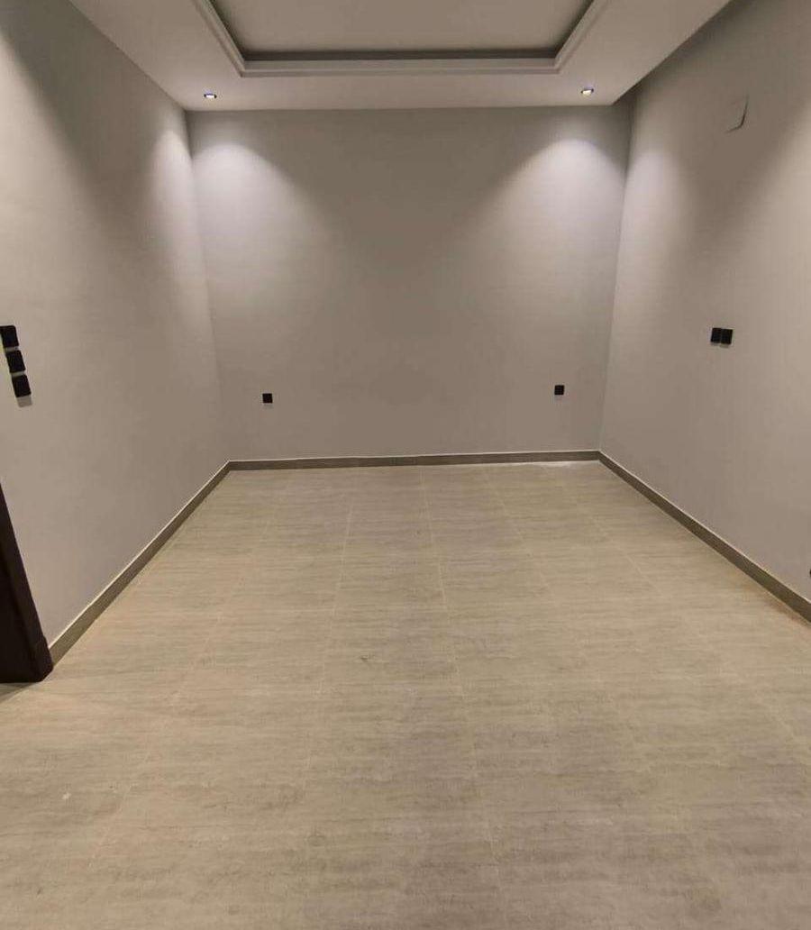 ادوار فاخرة للبيع