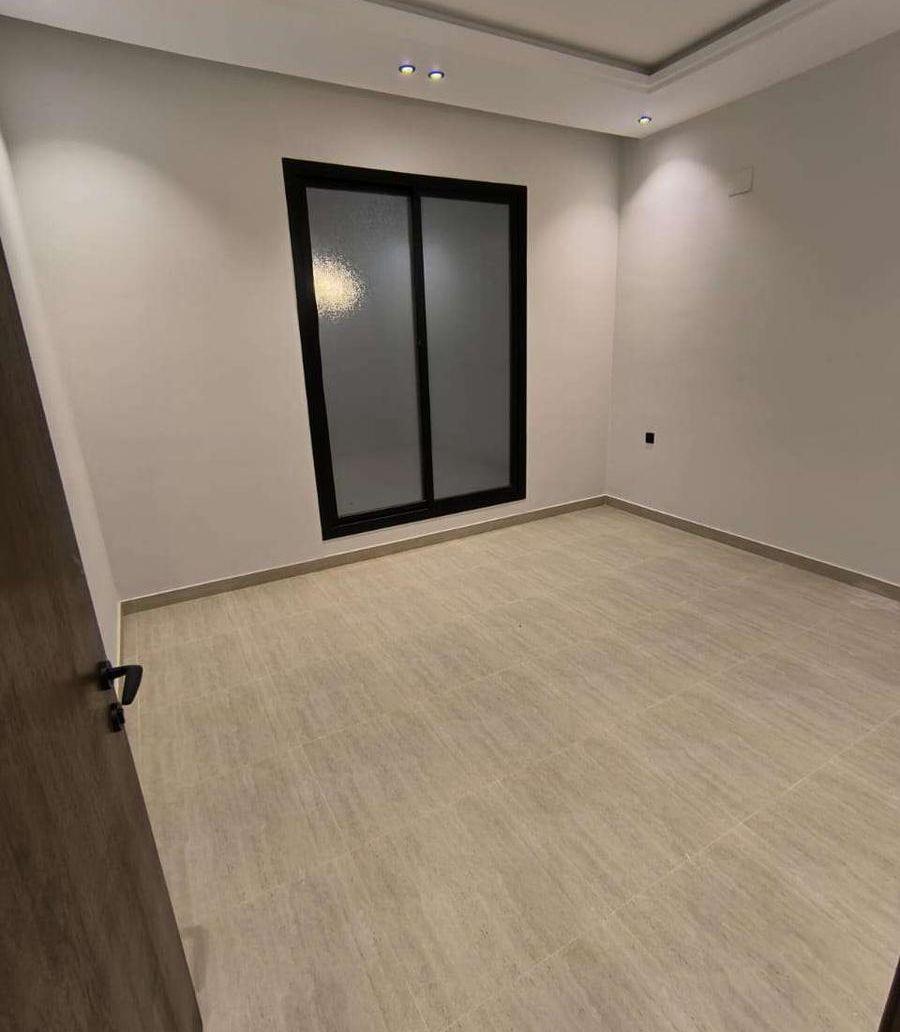 ادوار فاخرة للبيع