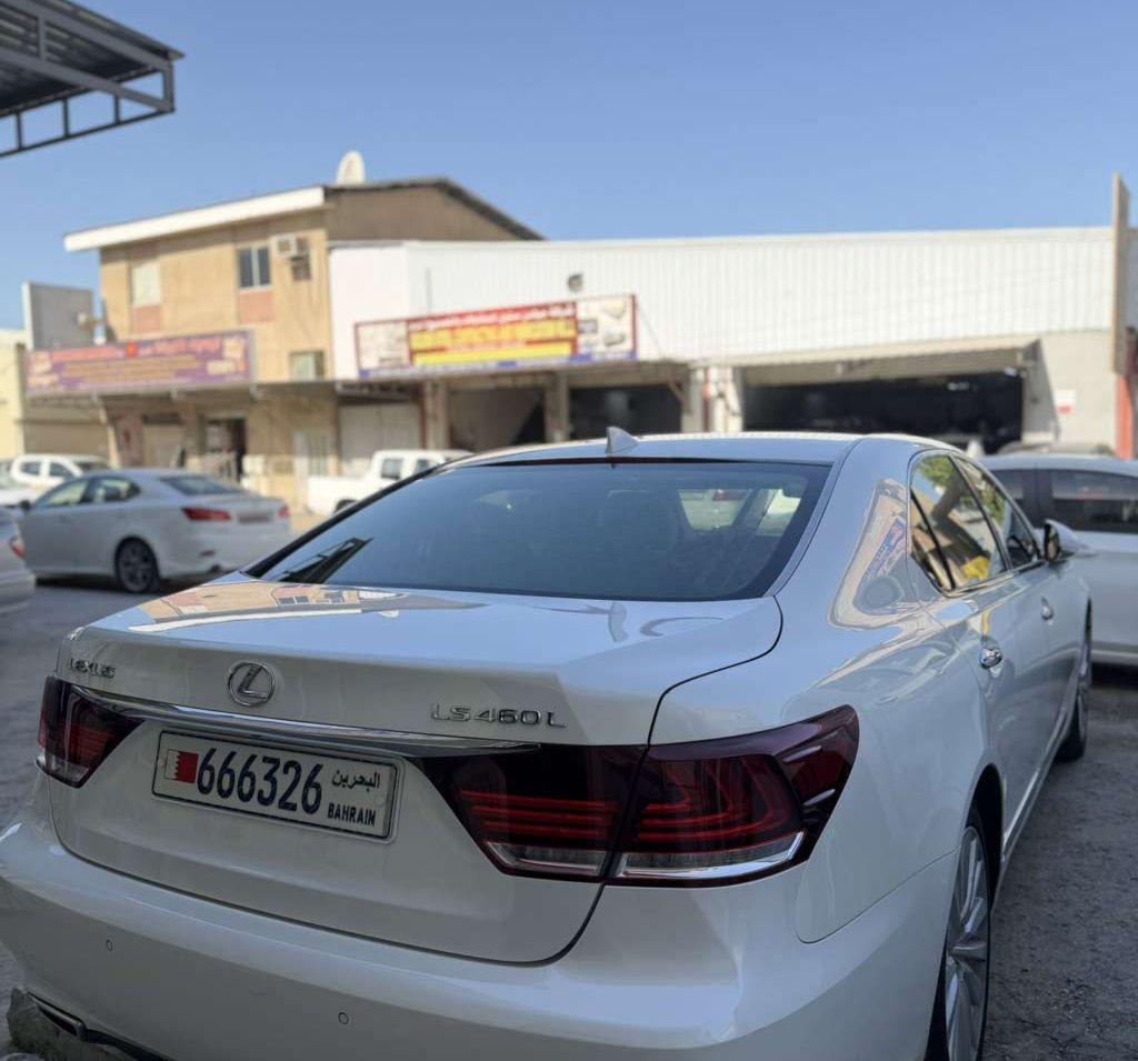 2014 لكزس LS