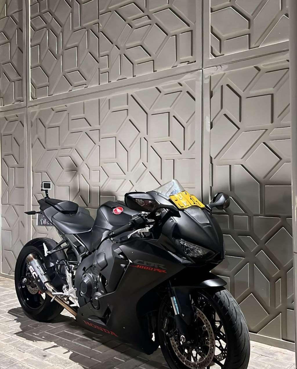 2021 هوندا CBR1000RR