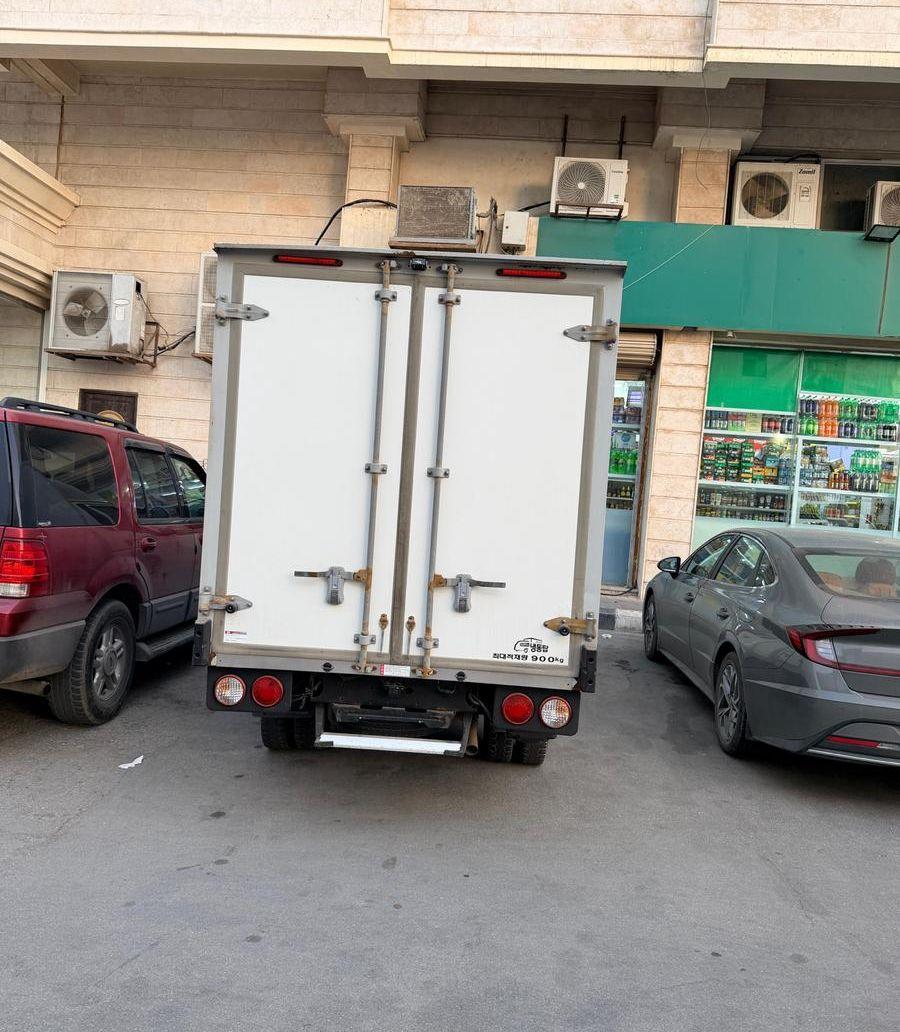 كيا بونغو ثلاجة